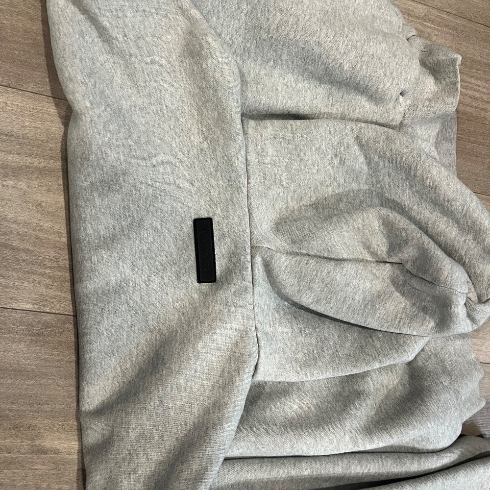 essentials jacket - Picture 5 of 5